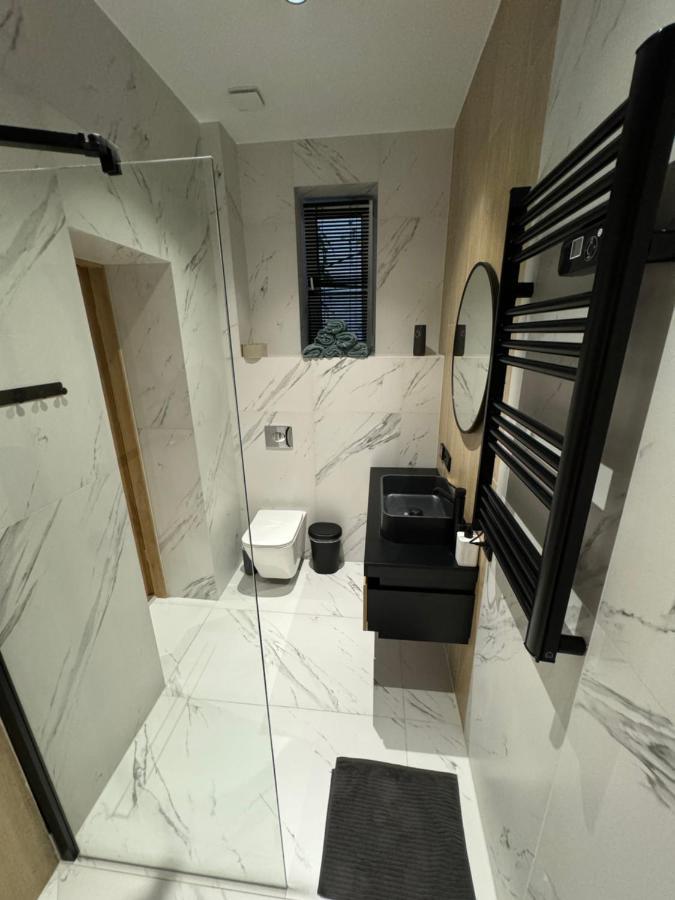 Chicago Apartment Катовице Екстериор снимка